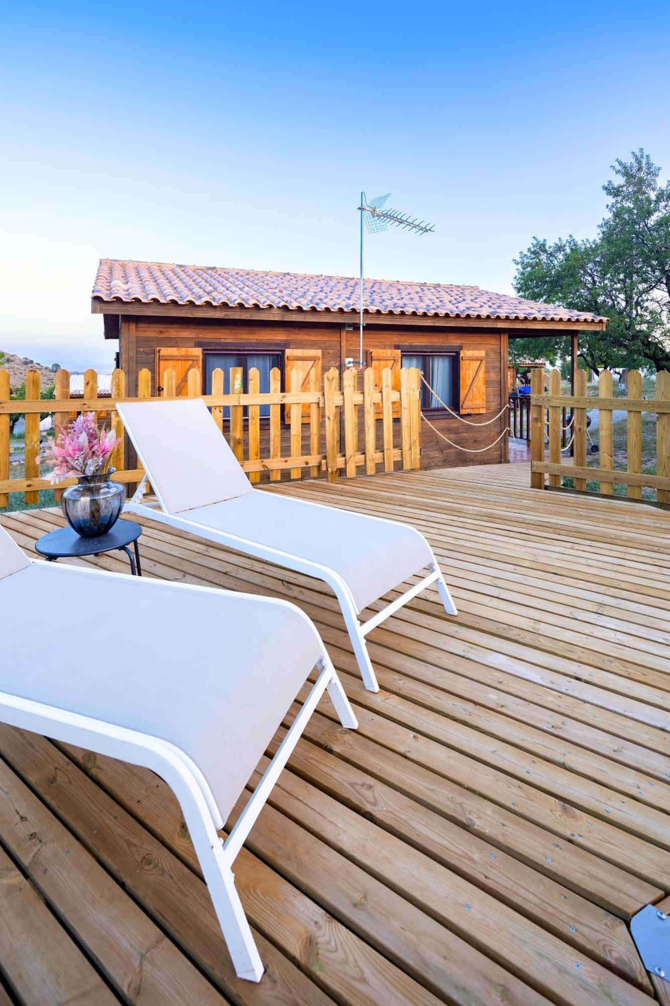 Aldea Los Odres - Cabañas de Madera de 1ª recién Reformadas con Piscina y BBQ Privada Moratalla  Esterno foto